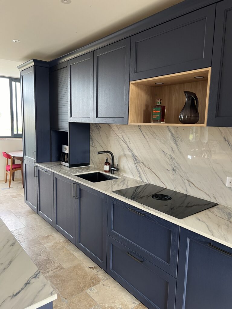 Cuisine sur mesure réalisée à Pessac, près de Bordeaux (Gironde)